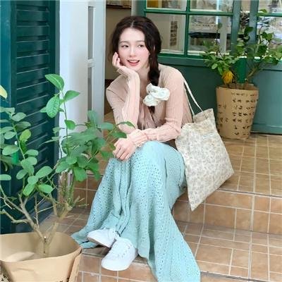 夫人别逃了贺少真的是来报恩的